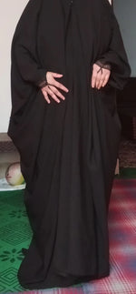 Load image into Gallery viewer, Premium Irani Sleeves Lace Chadar Fabric - Firdaus Matte Finish