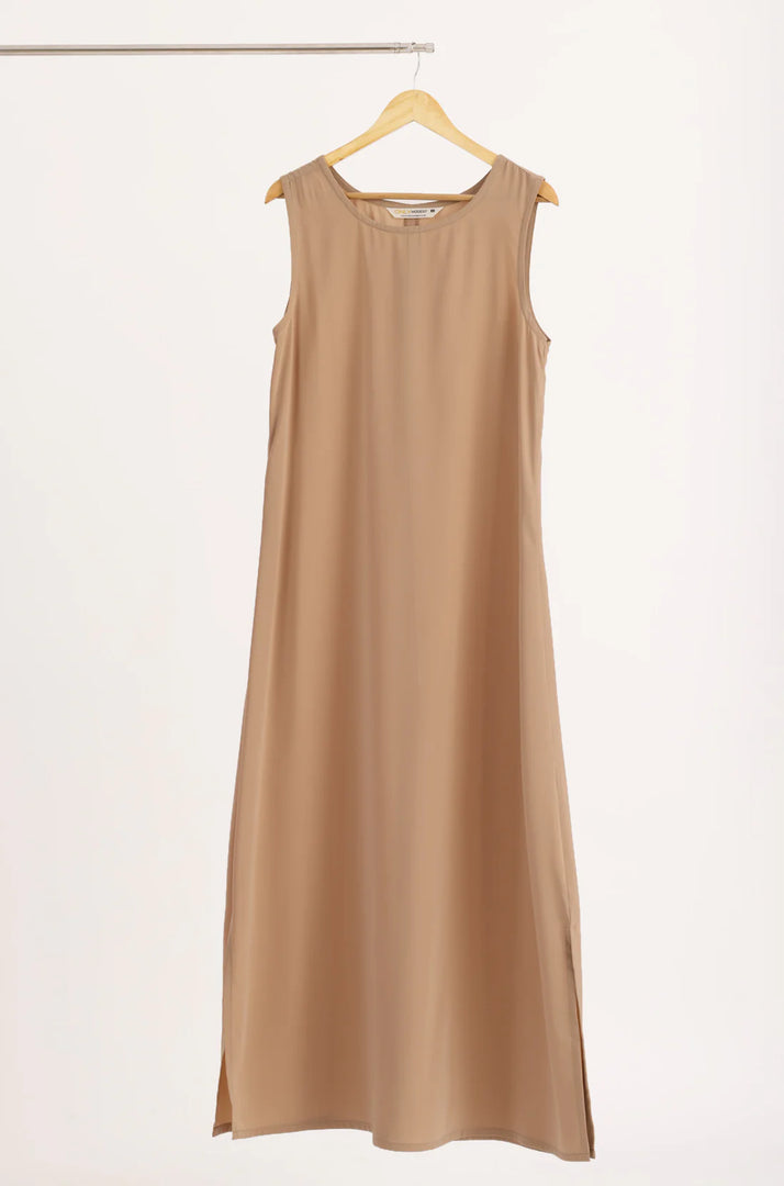 Essential Sleeveless Inner Slip Dress