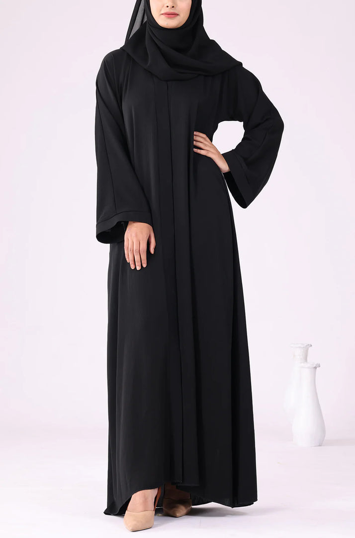 Black Zoom Abaya
